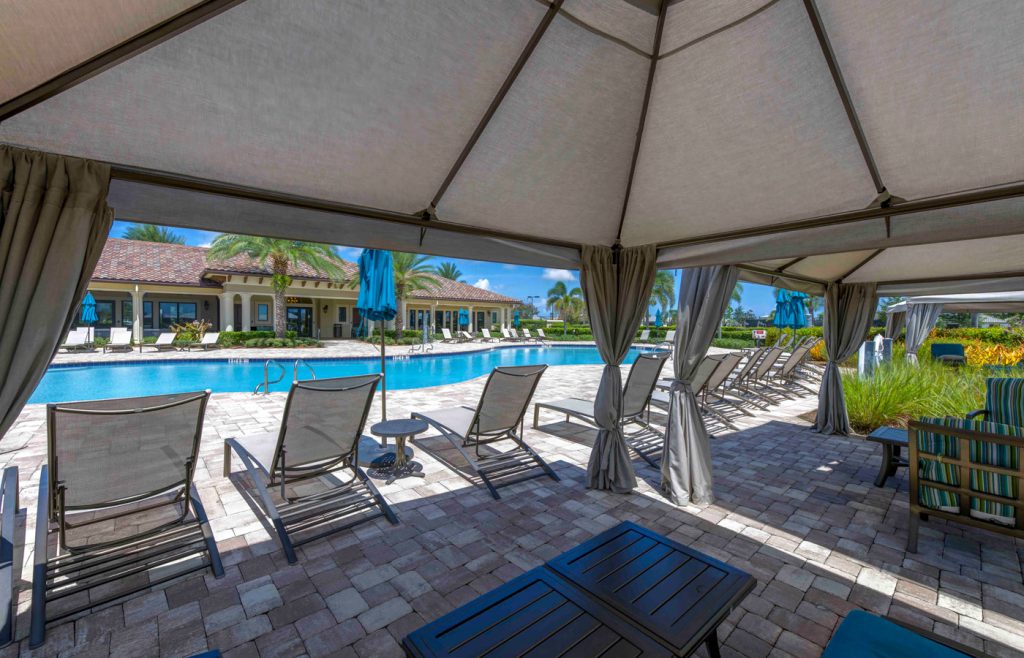 Veranda Gardens Cabana